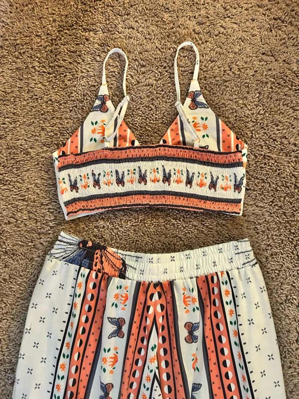 2-pc Butterfly-Print Wide-Leg Top and Pants — White with Orange & Blue - Picture 7 of 16